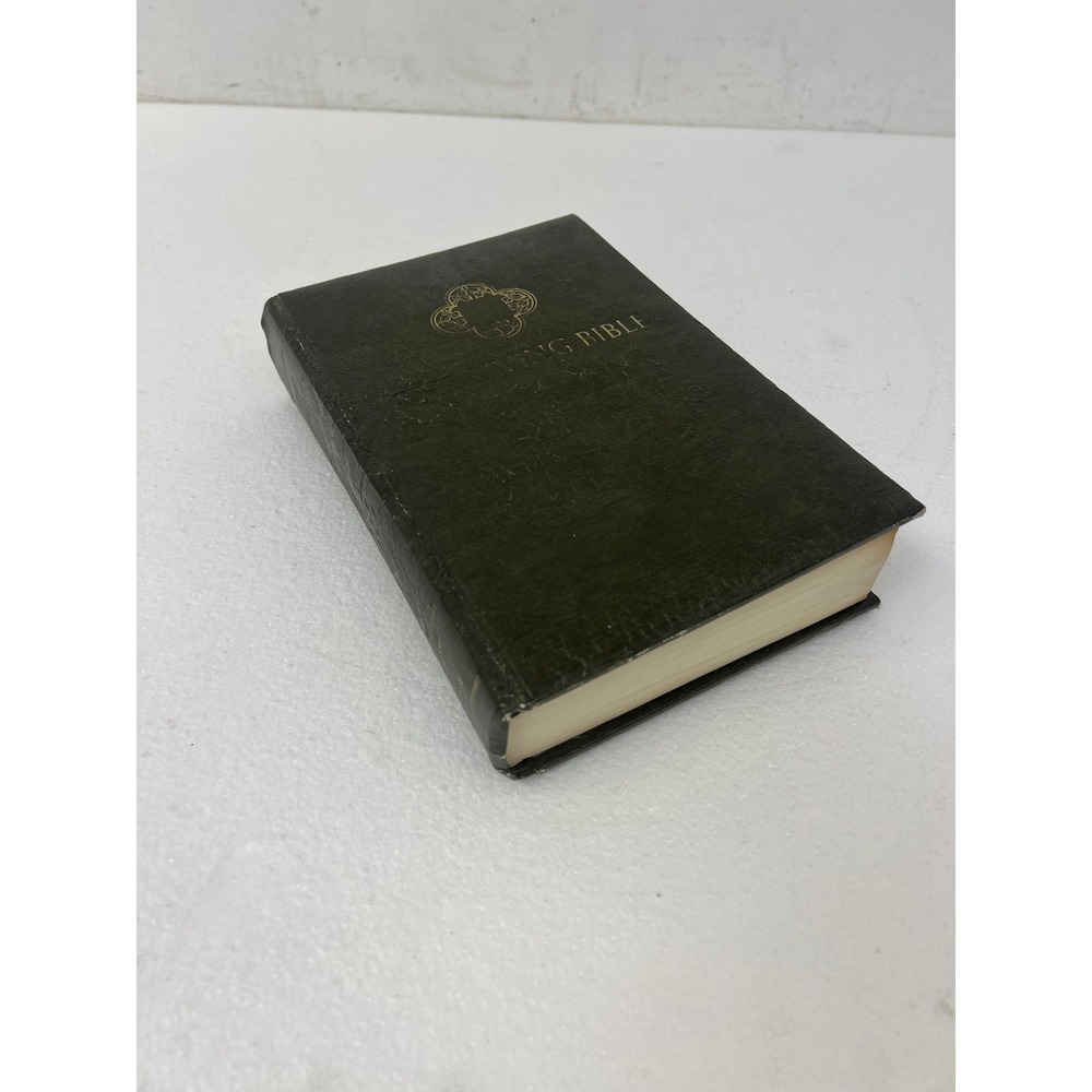 Vintage 1972 The Living Bible Paraphrased Tyndale House Hardcover 14th Printing